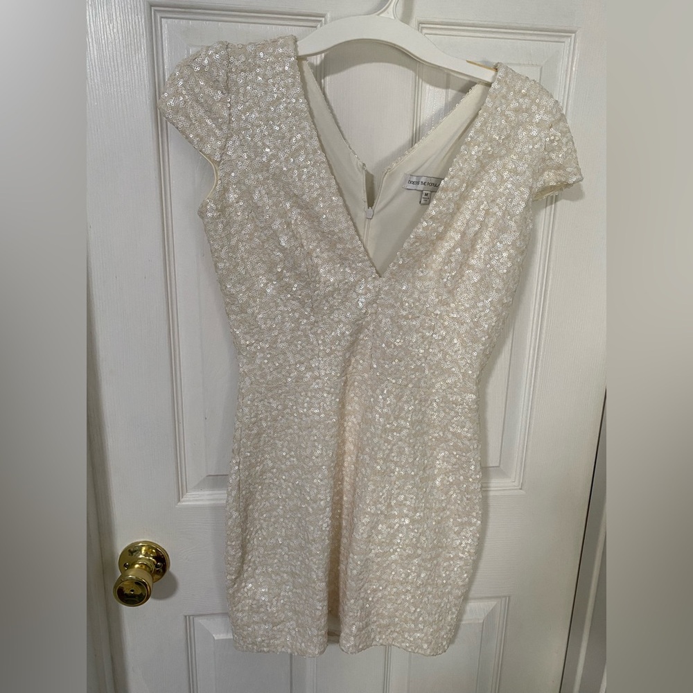 Dress The Population Size Medium Zoe Dress Sequin Mini Bridal Low Cut Bodycon